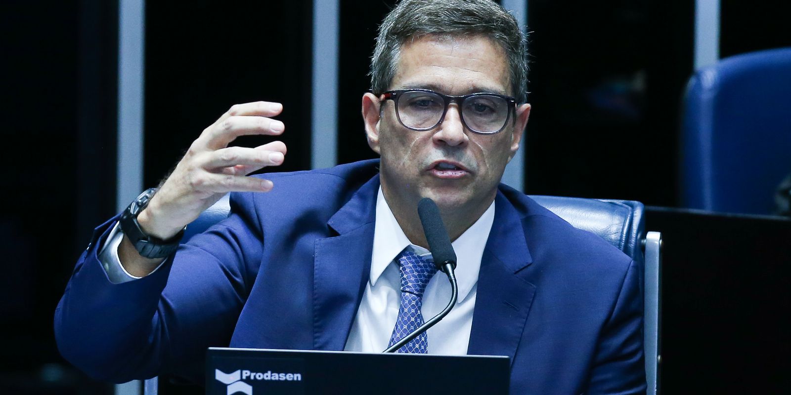 Banco Central estuda o fim do crédito rotativo do cartão de crédito – finanças brasil