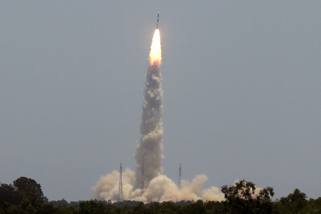 Depois da lua, Índia lança foguete para estudar o sol
