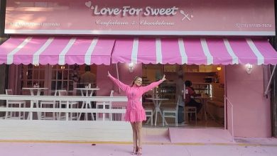 Empreendedora fatura R$ 1,8 milhão com cafeteria rosa inspirada em Paris | Franquias