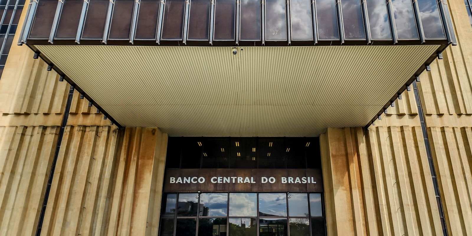 Mercado reduz previsão da inflação de 4,59% para 4,55% este ano – finanças brasil