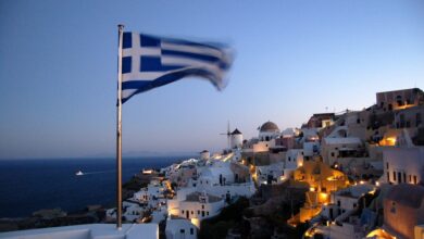 Grécia implementa semana de trabalho de 6 dias, na contramão da tendência dos 4 dias