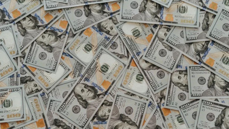 Brasil capta US$ 2,5 bilhões em títulos globais