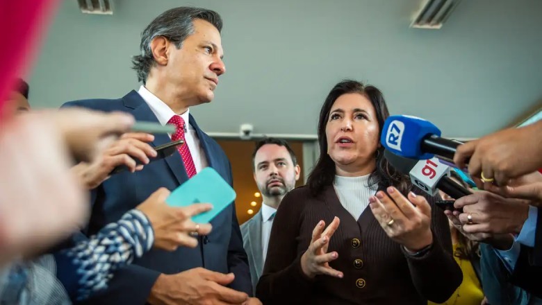 Diante do atraso no orçamento de 2025, Governo Federal pretende criar decreto para segurar despesas