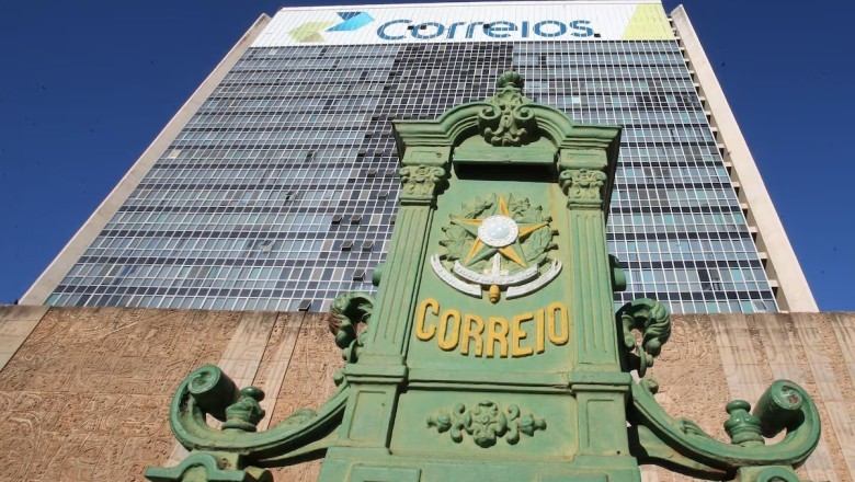 Banco chefiado por Dilma avalia financiamento de R$ 3,8 bilhões para os Correios